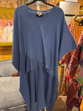 Jaded Gypsy 32”ptp high low cotton top 21/43” high low hem